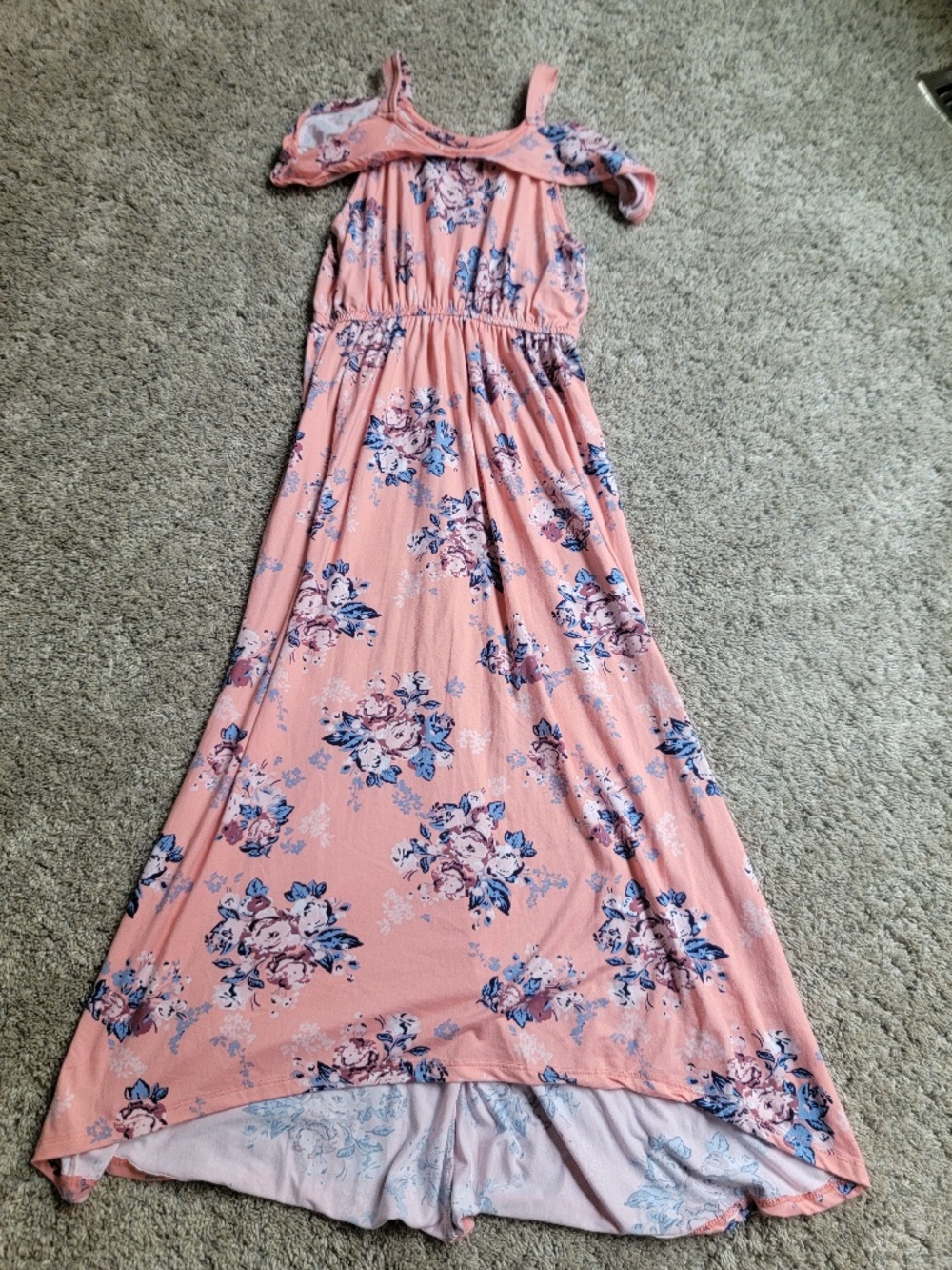 The One Step Up girls floral dress in size Large (14/16)